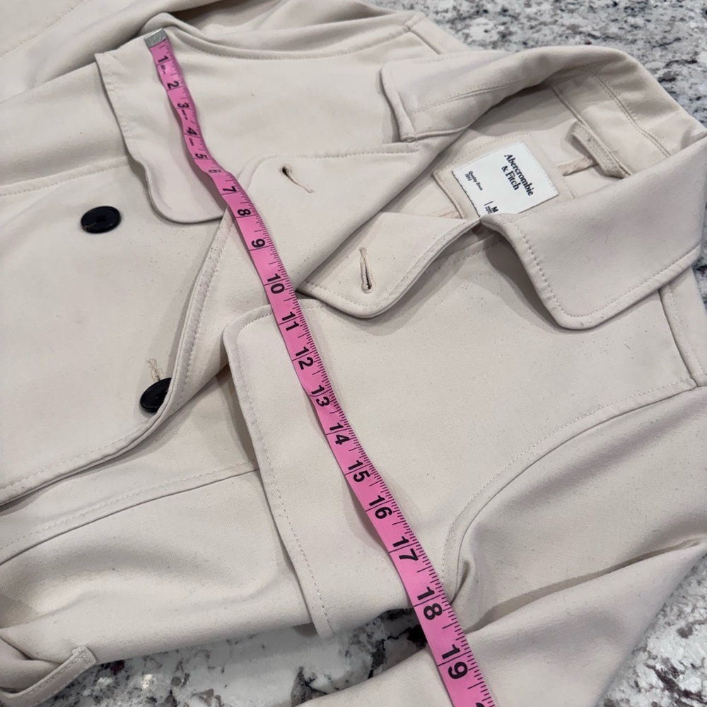 Abercrombie & Fitch Cream Belted Trench Coat – Size Medium- Cream - Picture 7 of 10